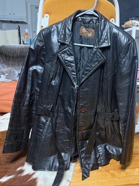 Men's Black Leather Button-Front Jacket with Tie Belt
